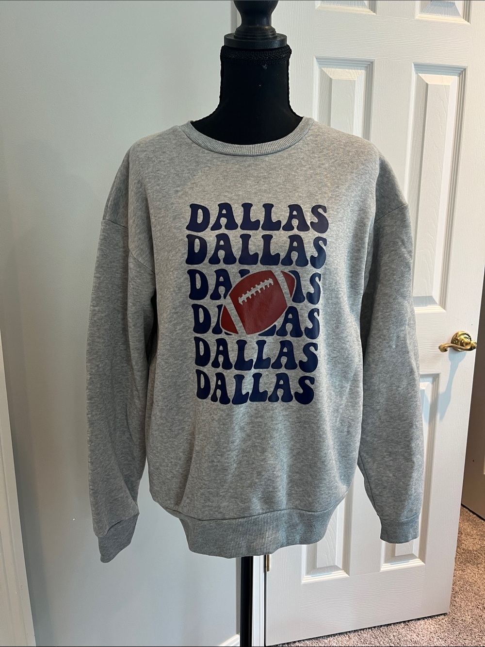 Dallas Graphic Crewneck Sweatshirt - Gray